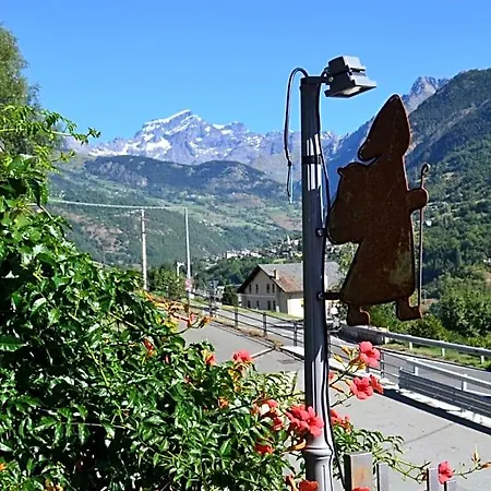 Bed & Breakfast Les Fleurs Gignod