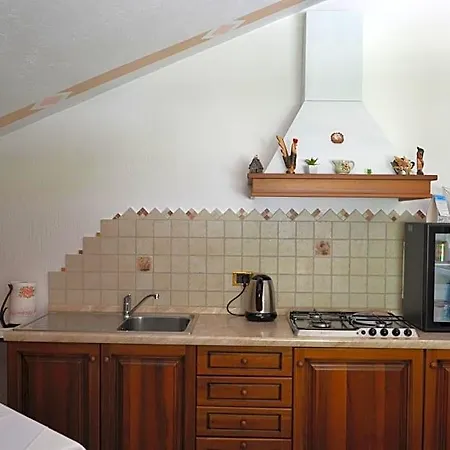 Les Fleurs Bed & Breakfast Gignod