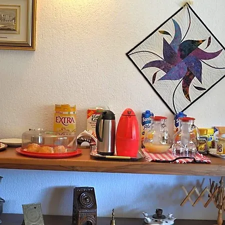 Les Fleurs 3*
