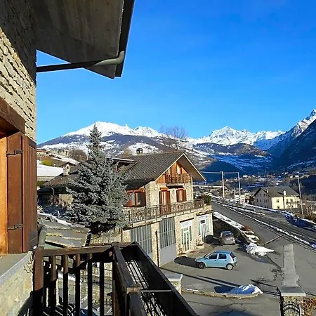 Les Fleurs Bed & Breakfast Gignod