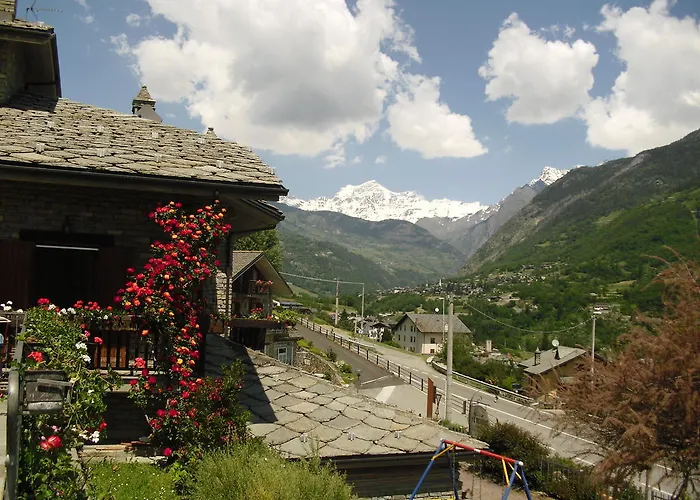 Bed & Breakfast Les Fleurs Gignod