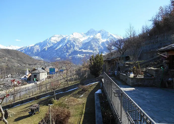 Bed & Breakfast Les Fleurs Gignod