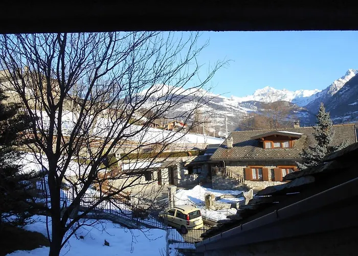 Les Fleurs Bed & Breakfast Gignod